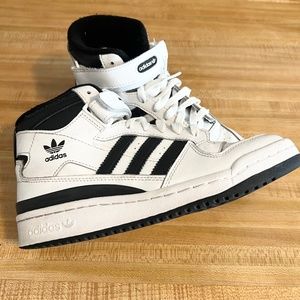 Nike Forum Mid Shoes